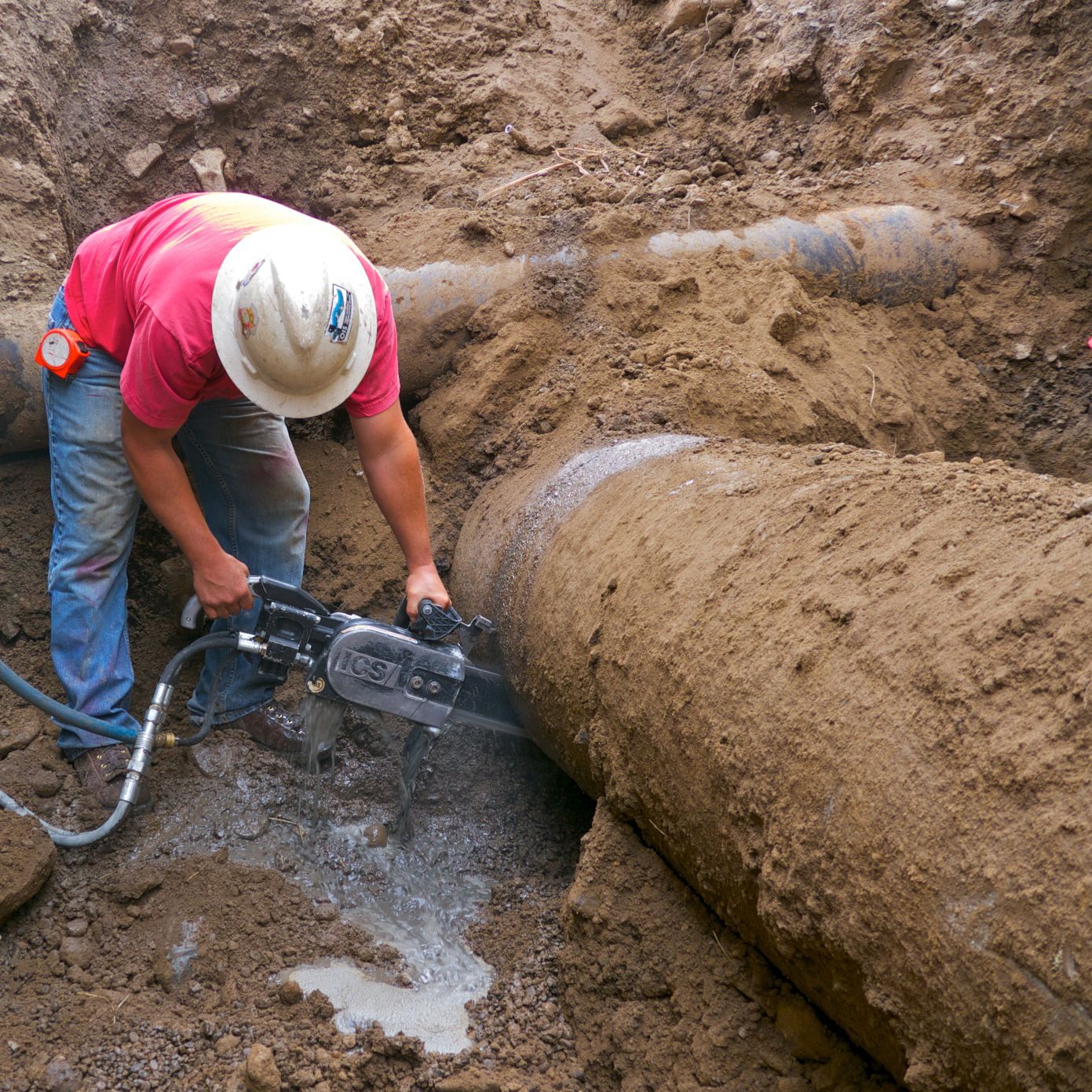 880F4_PowerGrit_091410_Action