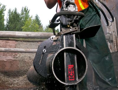 ics-clamp880 Rohrklemme f. Powergrit System 880/890 (1 Detail1)